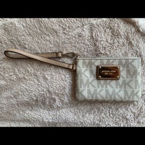 Michael Kors wristlet
